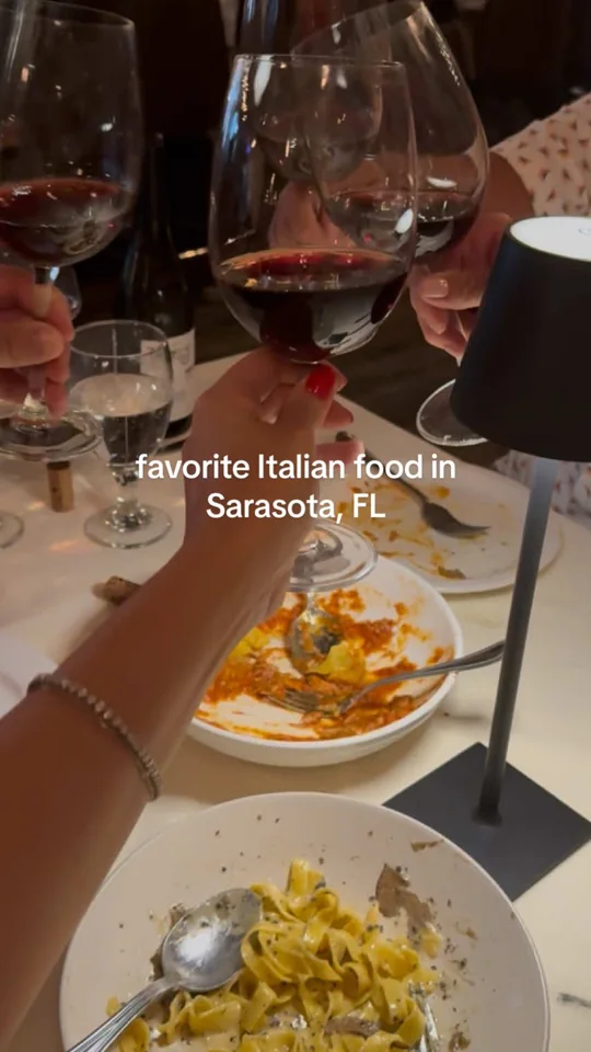 Video at Cafe Sapori, West Palm Beach
