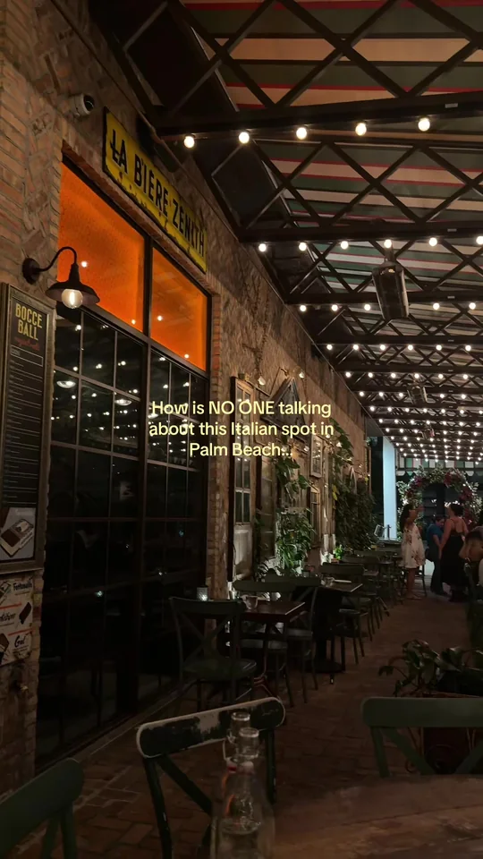 Video at Elisabetta's, West Palm Beach