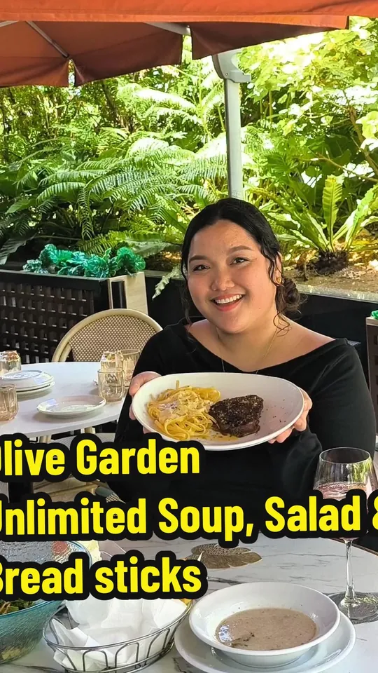Salad at Olive Garden Italian Restaurant, West Palm Beach