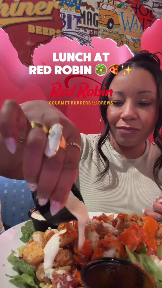 Burger at Red Robin Gourmet Burgers and Brews, West Palm Beach